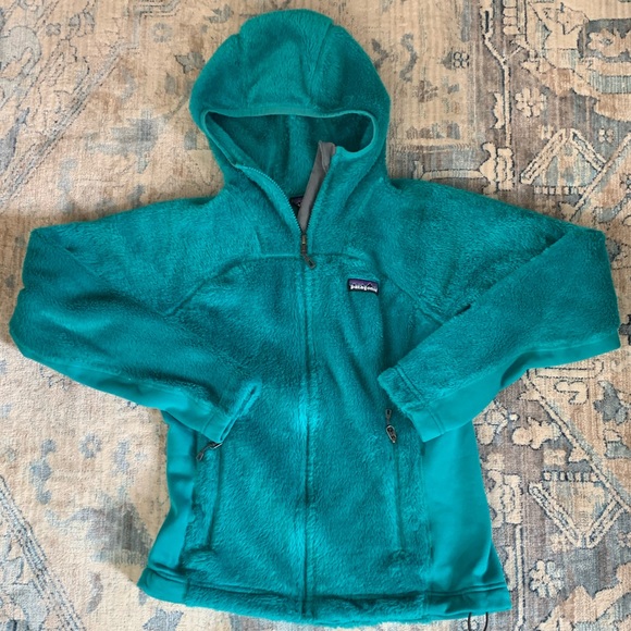 Patagonia Jackets & Blazers - Patagonia Green Fuzzy Fleece Size Small